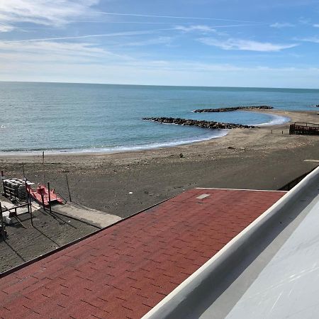 Roma Meraviglioso Attico Sul Mare Ladispoli Εξωτερικό φωτογραφία